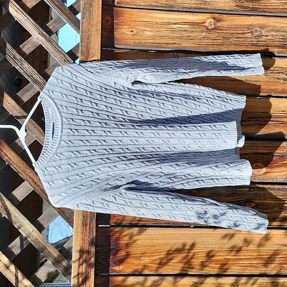 ⭐️Karen Scott Grey Cable Knit Sweater - Picture 2 of 7